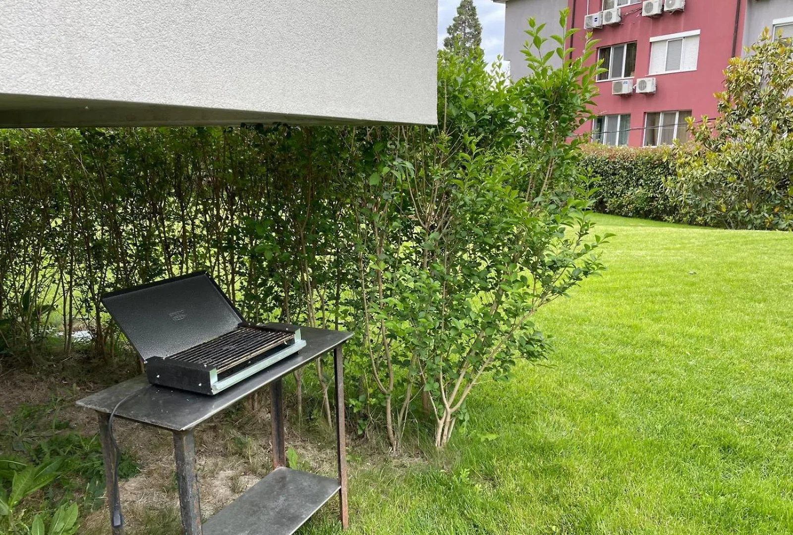 A Charming And Peaceful Summer Villa 400M From The Sea 바르나
